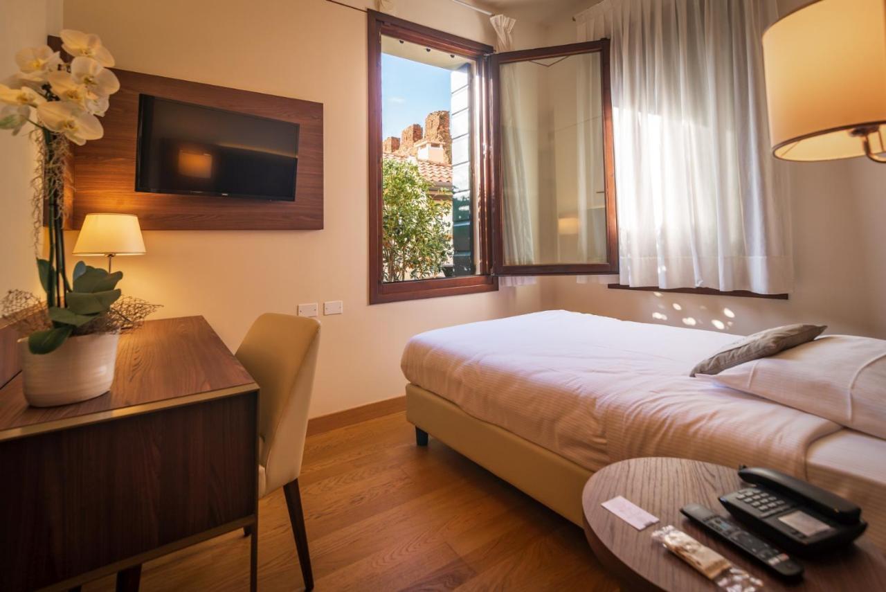 Hotel Alla Torre Castelfranco Veneto Eksteriør bilde