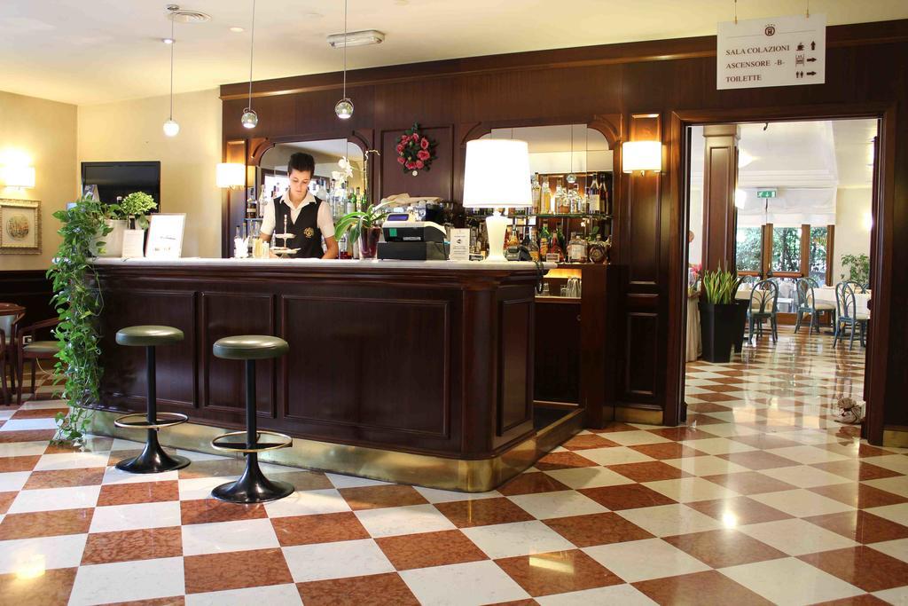 Hotel Alla Torre Castelfranco Veneto Eksteriør bilde